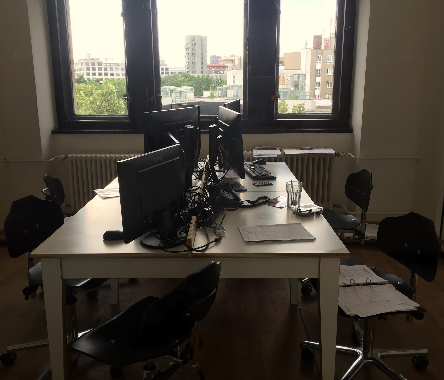 Workspace-Buero-aussen2